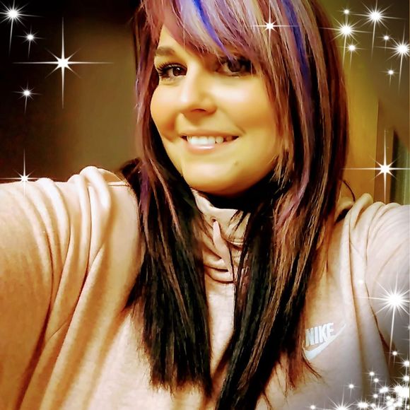 Meet your Posher, Caci - Picture 1 of 1